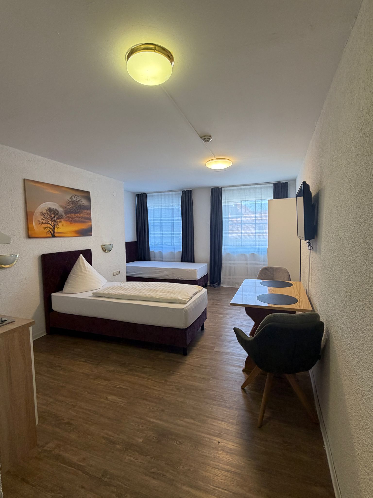 Reservierung im Hotel-Restaurant Weller Riedstadt